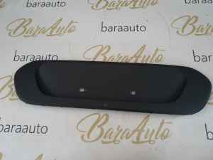  86695-G6030 SUPORT NUMAR CENTRAL BARĂ SPATE ORIGINALĂ KIA PICANTO MK3 2017-2019 
