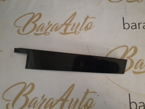 A1666900487 Ornament geam ușă dreapta spate mercedes ML GLE