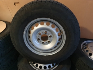 SET ROTI MERCEDES SPRINTER PE SIMPLU W907-910 225 75 R16C CONTINENTAL IARNA